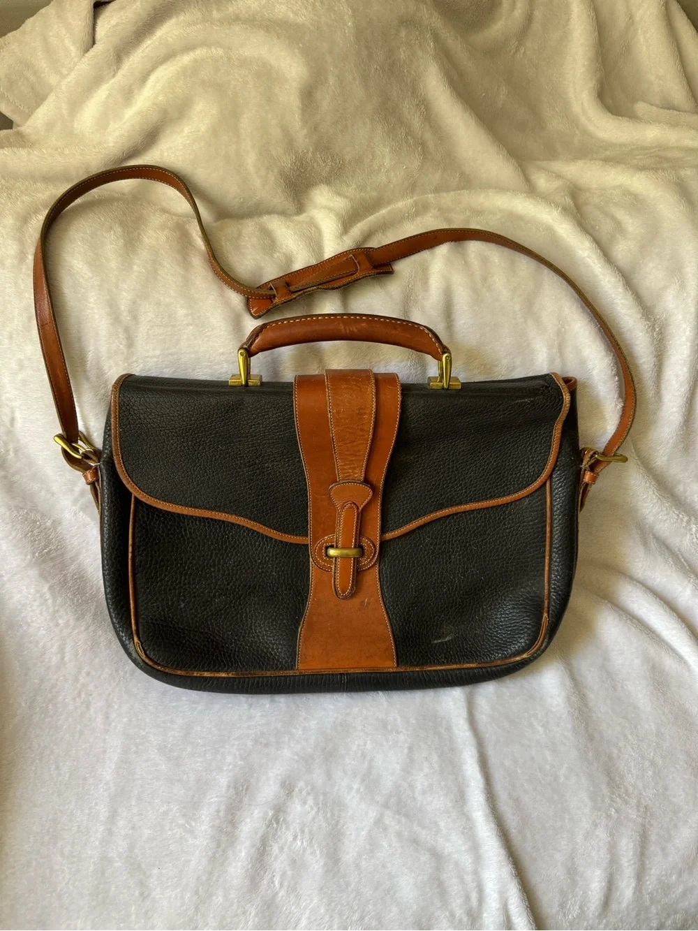 Dooney & Burke leather briefcase 💼